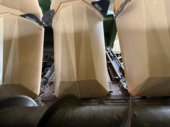2011 Drago N12 Header Corn Head