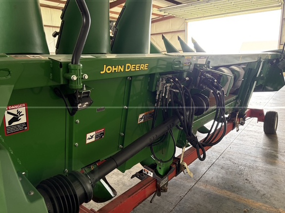 2023 John Deere C8R Header Corn Head