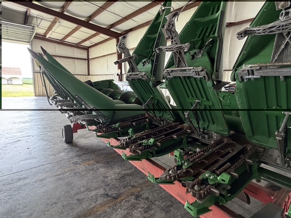 2023 John Deere C8R Header Corn Head