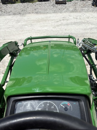 2021 John Deere 2025R Tractor Compact