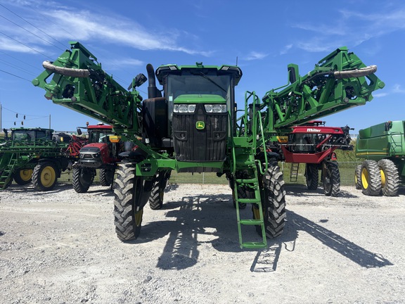 2023 John Deere 412R Sprayer/High Clearance
