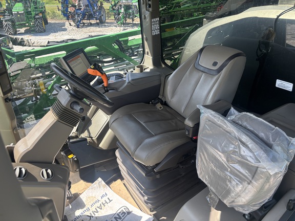 2023 John Deere 412R Sprayer/High Clearance