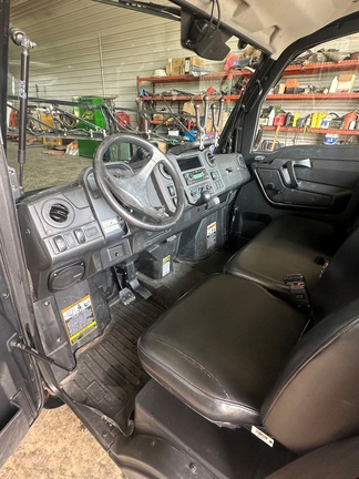 2023 John Deere XUV 835M ATV