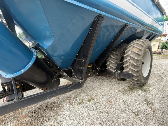 2018 Kinze 1300 Grain Cart