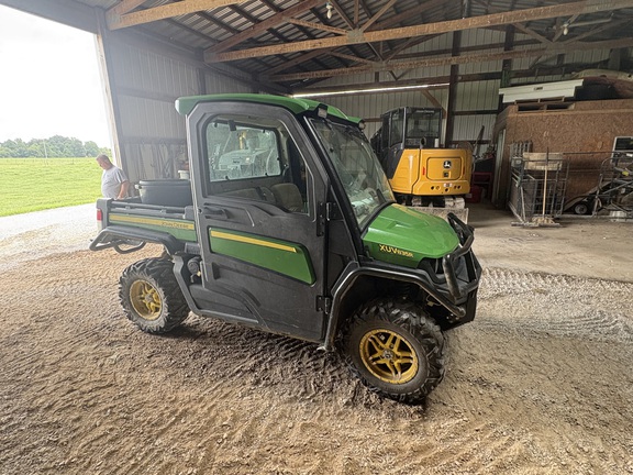 2019 John Deere XUV 835R ATV