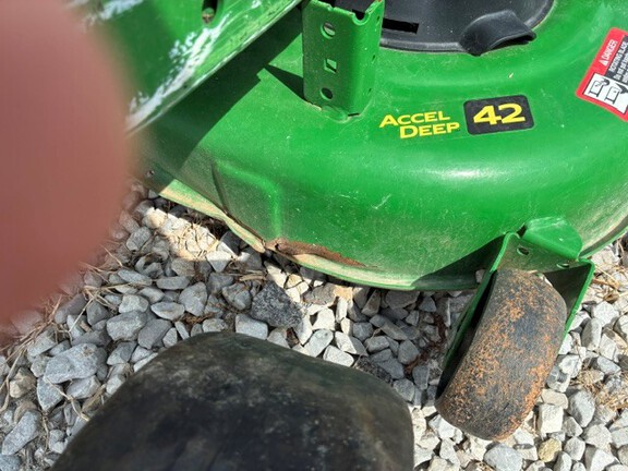 2024 John Deere Z315E Mower/Zero Turn