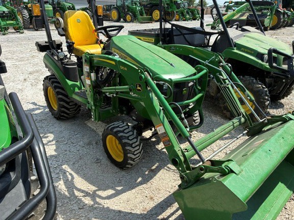 2023 John Deere 1025R Tractor Compact