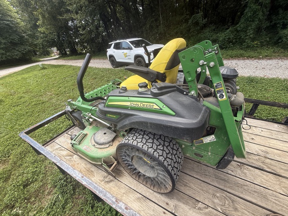 2016 John Deere Z960M Mower/Zero Turn