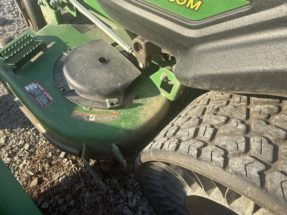 2016 John Deere Z960M Mower/Zero Turn