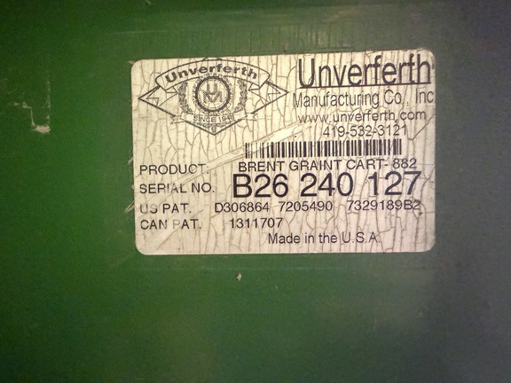 2010 Unverferth 882 Grain Cart