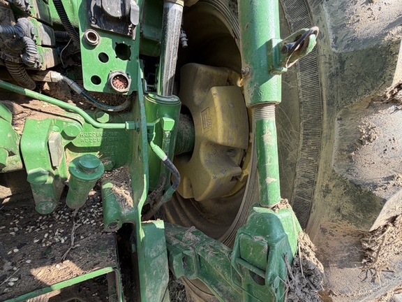 2011 John Deere 8285R Tractor