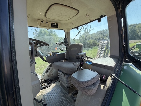 2011 John Deere 8285R Tractor