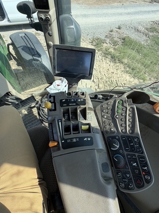 2011 John Deere 8285R Tractor
