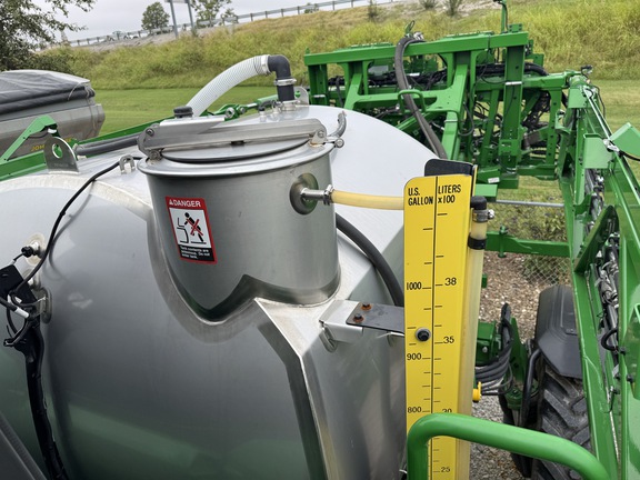 2025 John Deere 410R Sprayer/High Clearance
