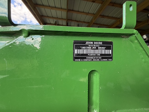 2024 John Deere 1795 Planter