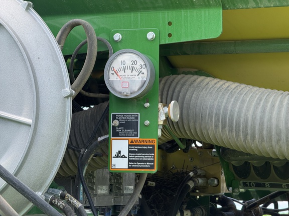 2026 John Deere 1795 Planter