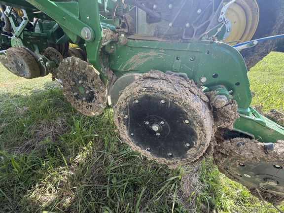 2026 John Deere 1775NT Planter