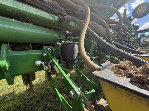 2026 John Deere 1775NT Planter