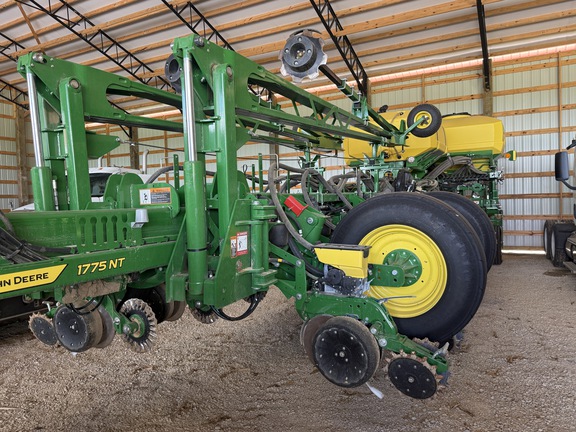 2025 John Deere 1775NT Planter