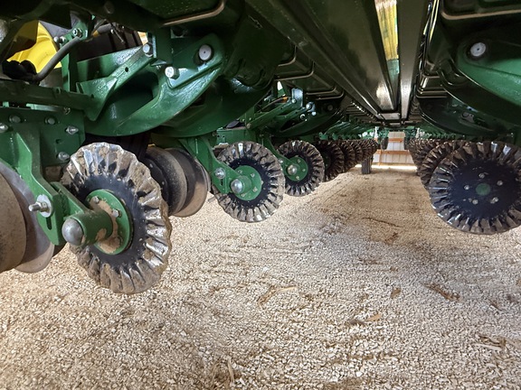 2025 John Deere 1775NT Planter