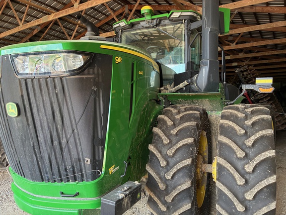 2024 John Deere 9R 440 Tractor 4WD