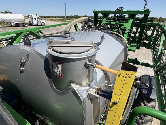 2024 John Deere 408R Sprayer/High Clearance