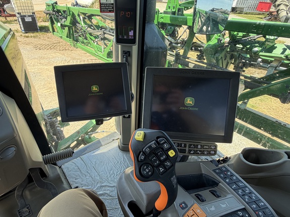 2024 John Deere 408R Sprayer/High Clearance