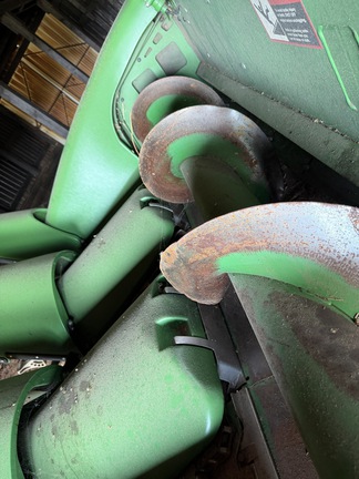 2016 John Deere 608C Header Corn Head