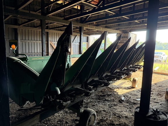 2016 John Deere 608C Header Corn Head