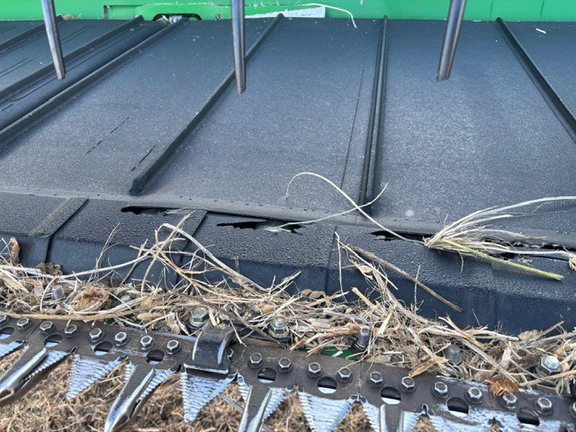 2013 John Deere 640FD Header Combine