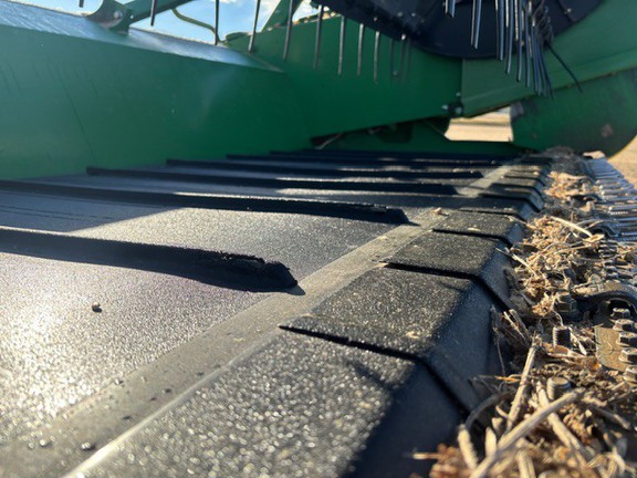 2013 John Deere 640FD Header Combine