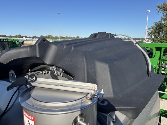 2026 John Deere 412R Sprayer/High Clearance