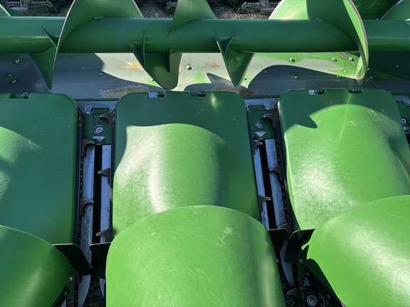 2026 John Deere CR 8 Header Corn Head