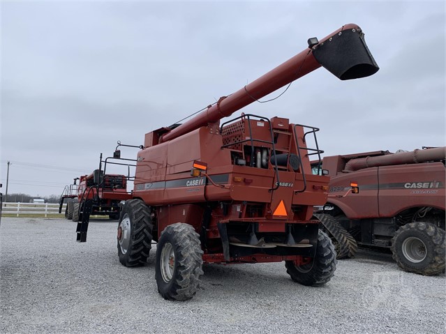 2007 Case IH 2588 Combine