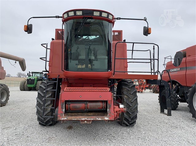 2007 Case IH 2588 Combine