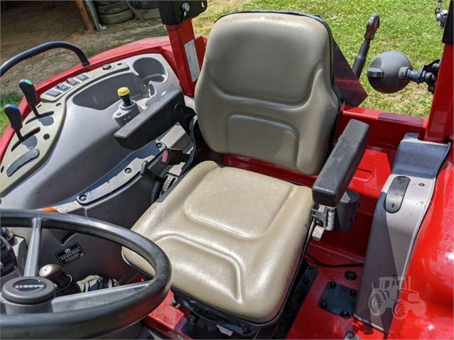 2016 Case IH FARMALL 90C Tractor