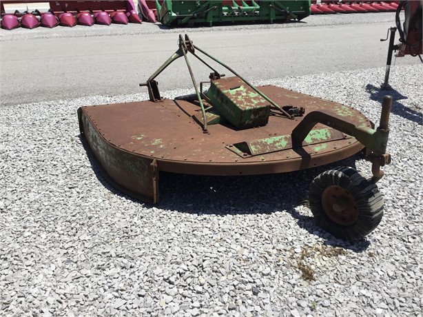 John Deere 407 Mower/Rotary Cutter