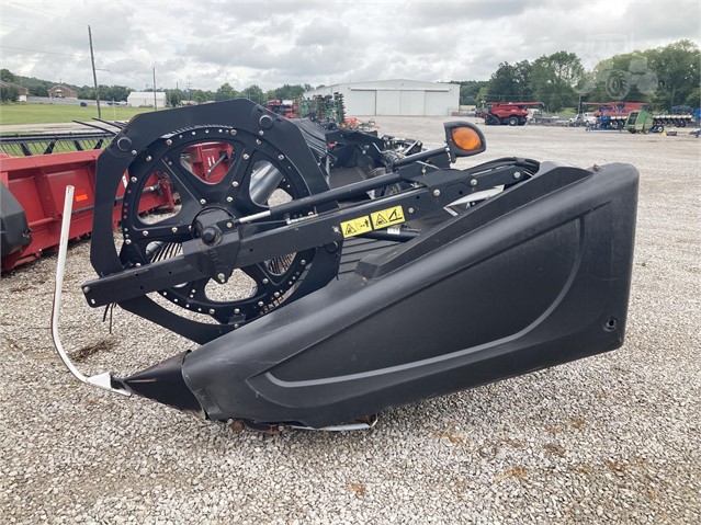 2014 MacDon FD75S Header Flex