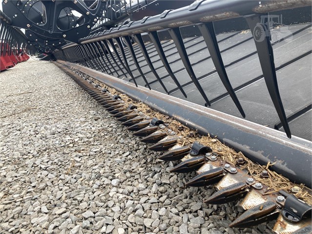 2014 MacDon FD75S Header Flex