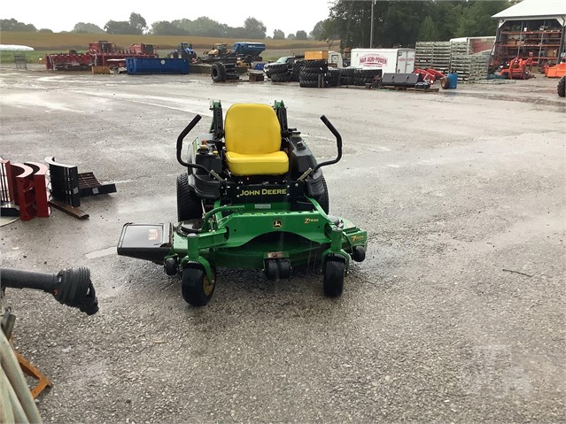 John Deere Z930M Mower/Zero Turn