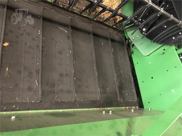 2018 John Deere 635FD Header Combine