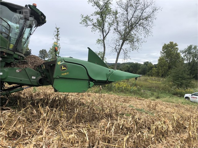 2019 John Deere 708C Header Combine