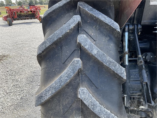 2019 Case IH FARMALL 140A Tractor