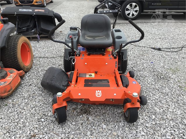 Husqvarna RZ46I Mower/Zero Turn