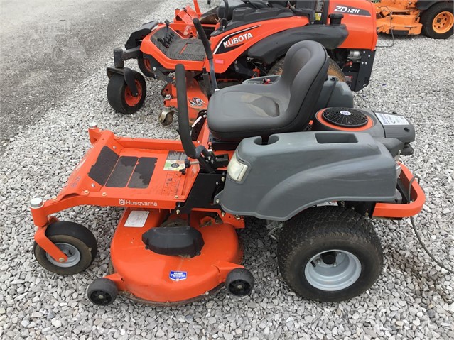 Husqvarna RZ46I Mower/Zero Turn