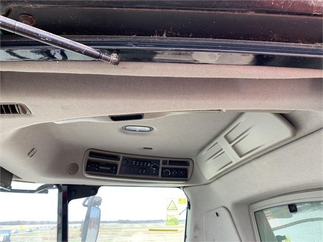 2014 Case IH 8230 Combine