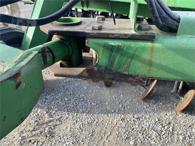 John Deere 750 Drill/Grain