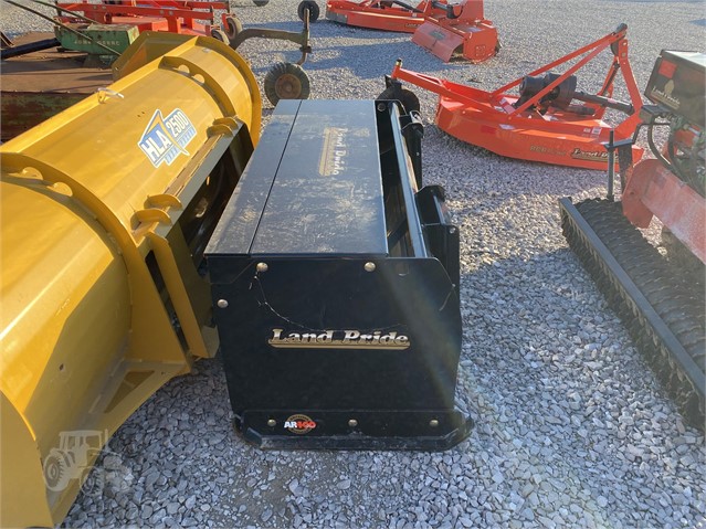 2019 Land Pride SPL1060 Blade