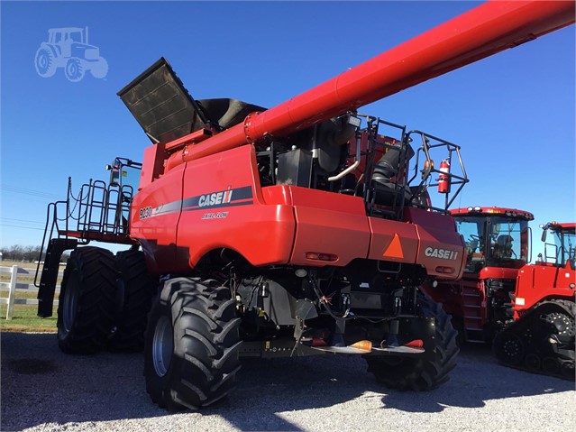 2013 Case IH 9230 Combine