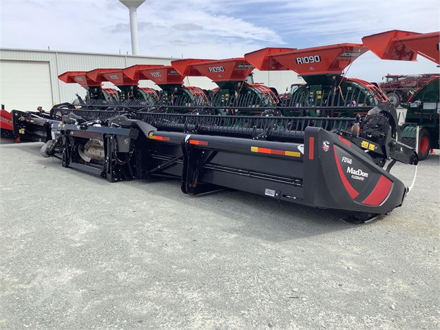 2019 MacDon FD140 Header Flex